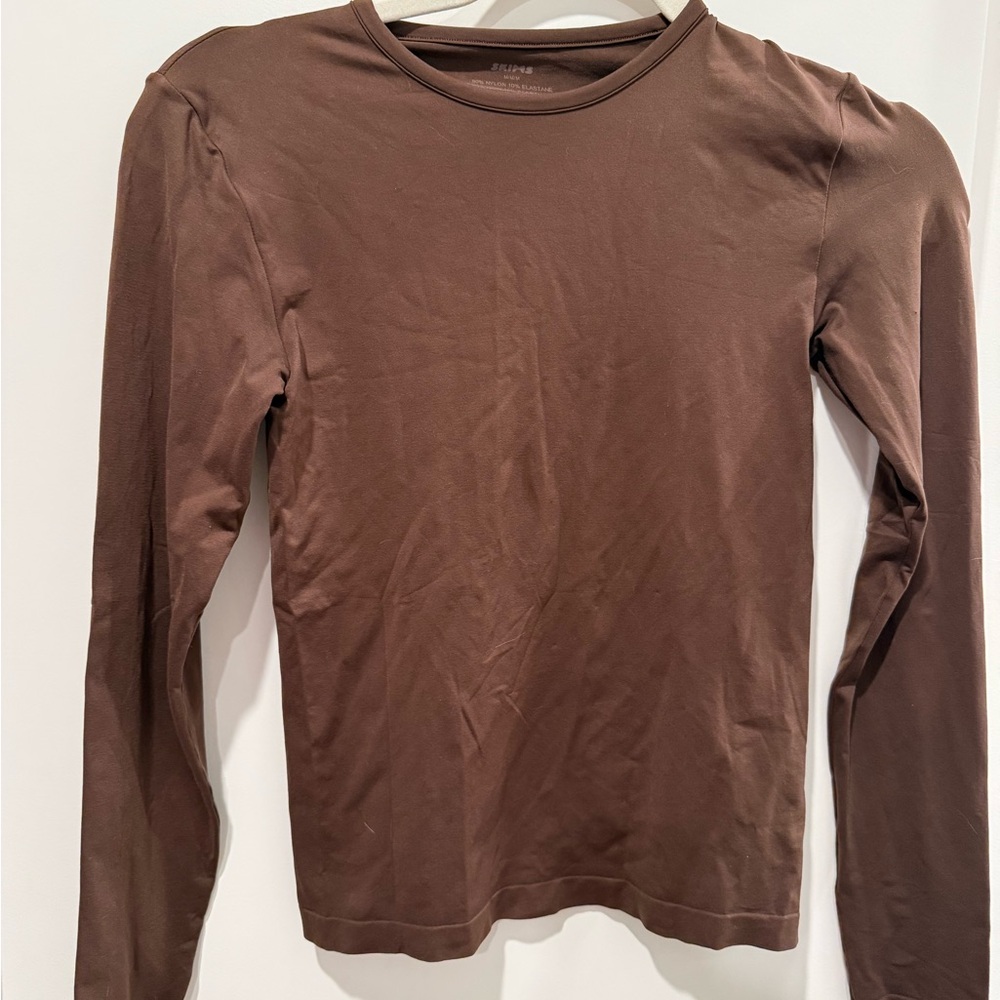 SKIMS Fits Everyone Long Sleeve Tee